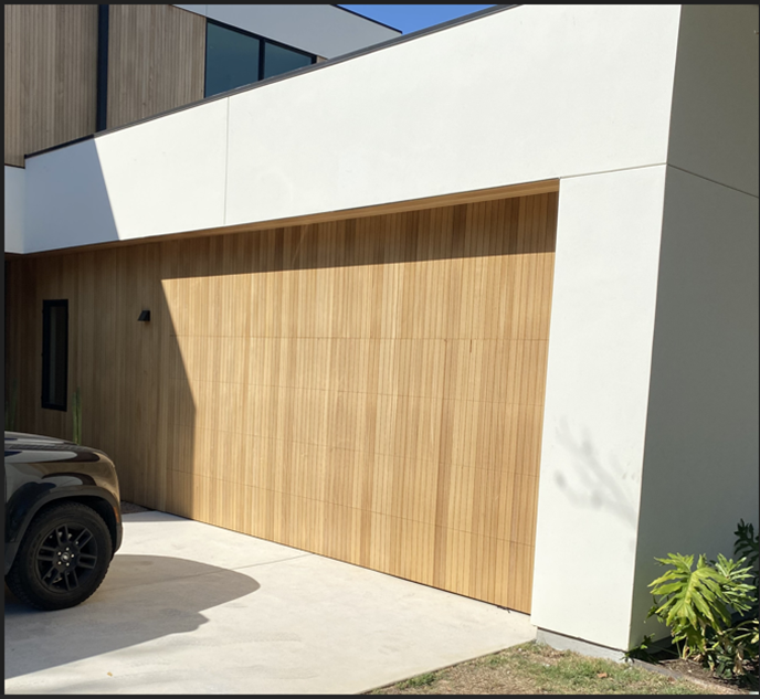 FLUSH TO EXTERIOR